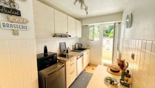 Cannes Breeze - Photo 3, toaster