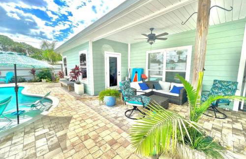 2 Fins Up, Beach Home, Private Pool , Golf Cart, 6 beds - Foto 22