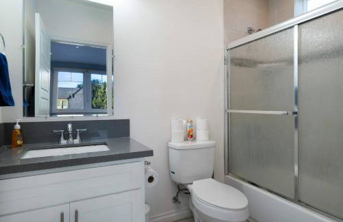 Comfy 4BR home near Korea Town - Foto 16