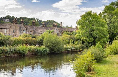 Postman's Knock - Photo 22