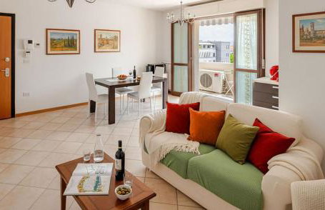 5&5 - Spacious, Bright, With FREE Private Parking - Foto 42