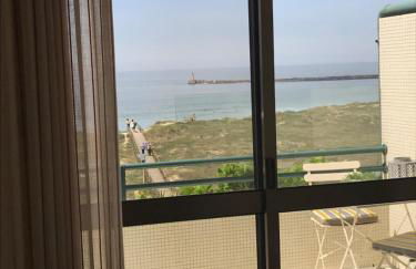 Beachfront Apartment With Sea View - Foto 11