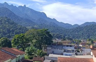 Apto com Wi-fi, garagem e vista das montanhas - Foto 18