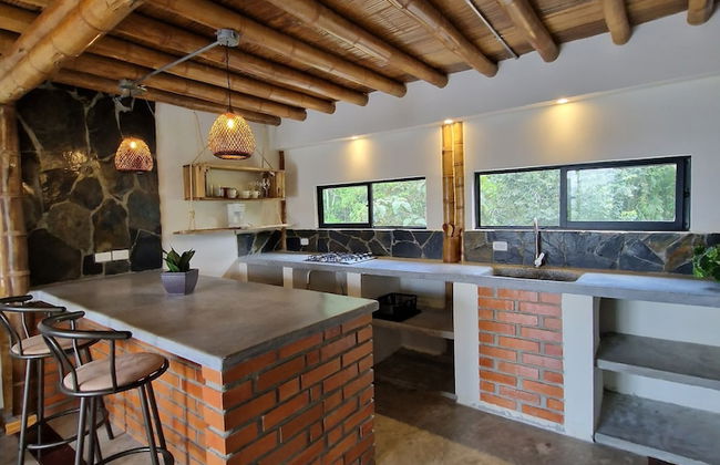 Bhutan Filandia - Photo 13