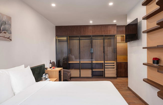 MoonLight Tay Ho - Photo 16