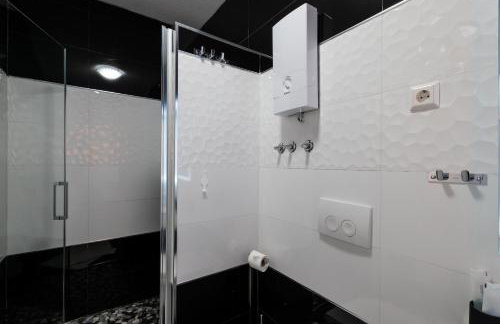 Bayview Villa by Pag tours - Photo 14