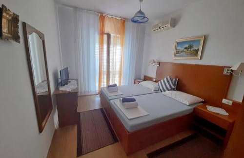 Apartments Neonila - Photo 28