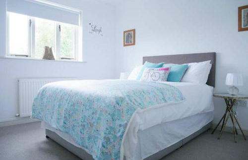 The Croft a lovely town house in the centre of Holt with free PARKING for two cars - Photo 15