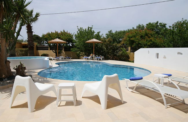 Xenos Villa 2 With 5 Bedrooms Private Swimming Pool, Near the sea - Foto 19