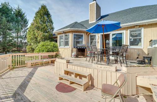 Hot Tub, Sauna and Game Room Spacious Poconos Gem! - Foto 29