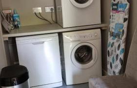 Windsor property near Legoland with free parking - Photo 6