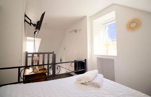 Petit Duplex Lumineux, hyper centre à 2 pas du port, Intendance Luxury Host - Foto 23