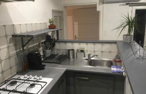 T2 avec TERRASSE, CLIM , box fibre - Foto 13