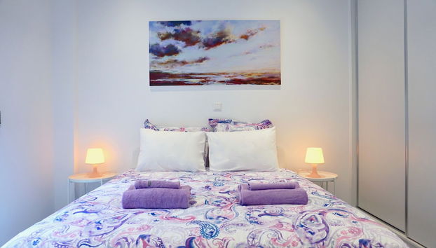 Central Bright Apt in Athens near Metro - Foto 4, Habitación