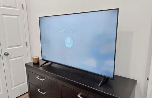 Charming Escape with Hot Tub & Fire Pit Winter Haven! - Foto 43