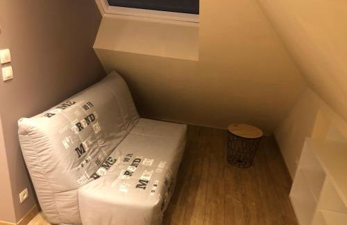 Logement @ 10 personnes avec piscine intérieure 31 degrés zoo de la FLECHE 24 h du Mans - Photo 28