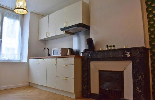 Le Camélinat T2 centre ville Proche stade et parc expo - Foto 24