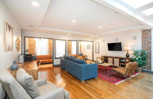 Spacious Penthouse ON the Broadway Strip - Foto 10
