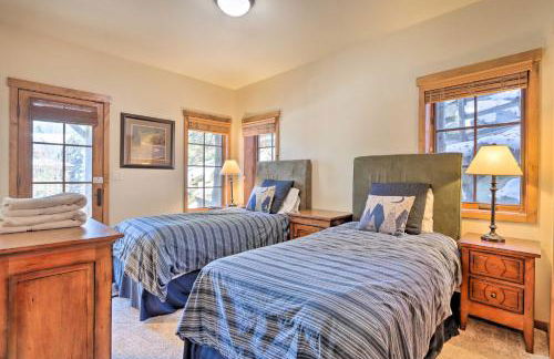 Ski-InandSki-Out Donnelly Townhome with Hot Tub! - Foto 28