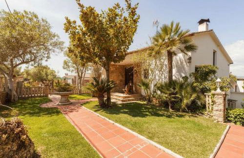 Escapada con Piscina Climatizada y Área Infantil - Foto 26