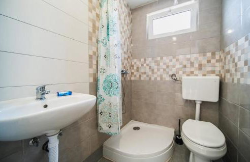 4 Bedroom Lovely Home In Pupnat - Foto 18