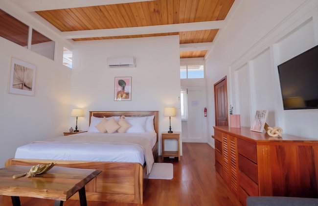 Aruna Resort & Villas - Photo 14