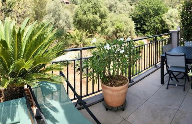 2 bedroom Apartment in Bormes-les-Mimosas with swimming pool and garden - Photo 16