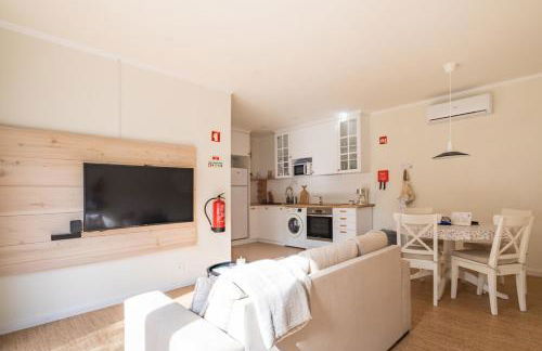 Cozy home with jacuzzi - near the airport - Photo 22