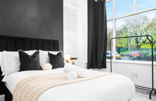 Spacious Apartment - Parking - Smart TV - Netflix 9PC - Photo 2