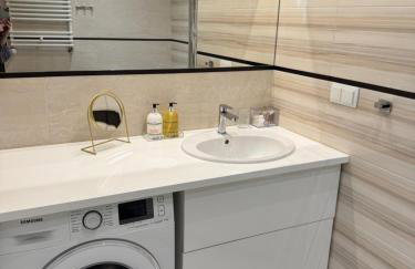 Vijolie West Exclusive - Foto 17