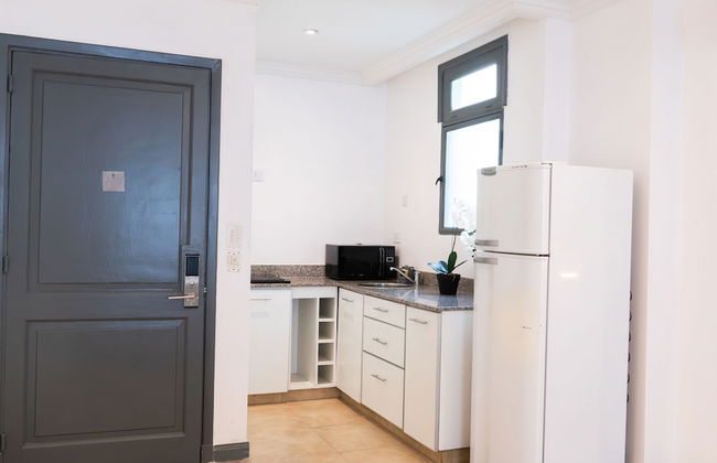 Moreno 820 by DOT Suites - Photo 17