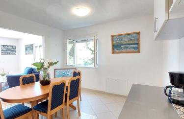 Charmy Apartments with Pool - Foto 6