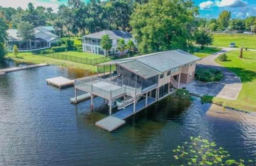 Lake House Retreat - Photo 16