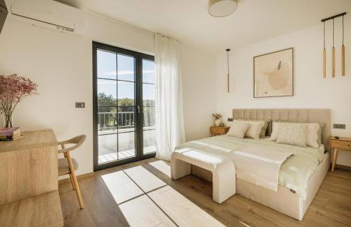 Awesome Home In Nova Vas - Foto 8