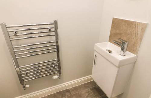 Hall View - Photo 20