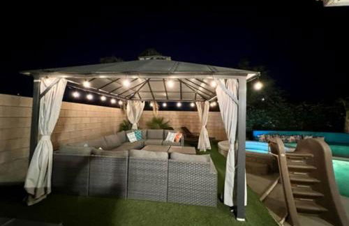 Desert Bliss Paradise - Arcade, Casino, Play Area ,Pool , Hot tub - Foto 23