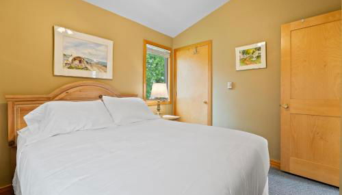 Sunset Shores - Lakeside Cabin #1 by Simple Life Rentals - Foto 3