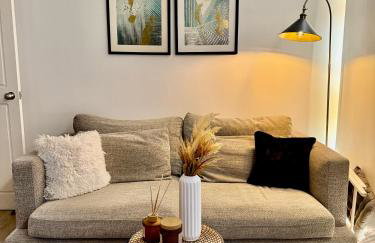 Superb Duplex in North London with reserved parking - Photo 8