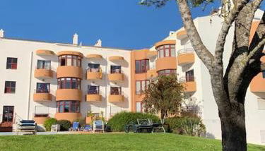 Apartamento encantador com piscina - Photo 3, Garden, Garden view