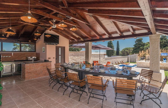 Villa in Pula With Pool Near Roman Arena - Photo 19