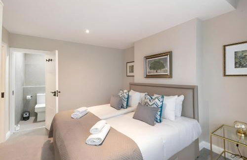 Earthy Elegance Stylish 4BR for Urban Escapes - Foto 46