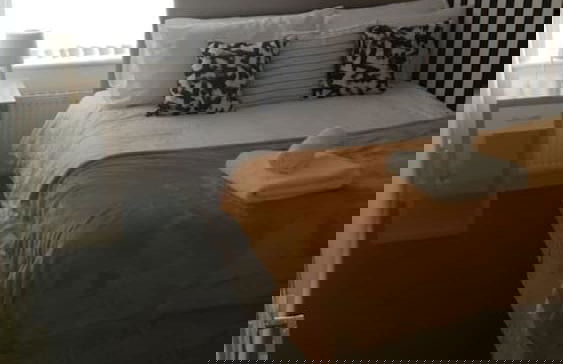 Gateshead's Amethyst 3 Bedroom Apt, Sleeps 6 Guest - Foto 2