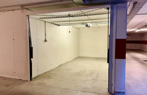 Riva Family Home - Central Apartment - Photo 35