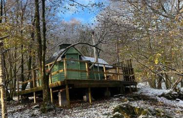 Tree Top Cabin with Private Hot Tub - Foto 14