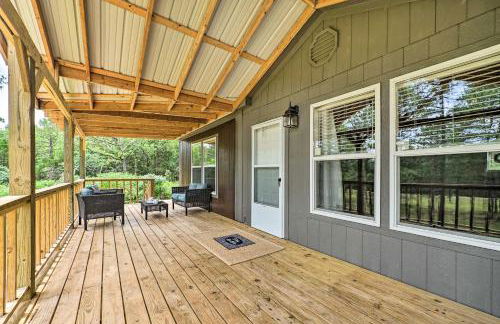 Updated Tuskahoma Cabin with Fire Pit and Deck! - Foto 23