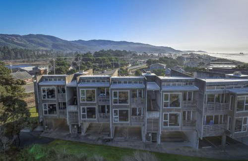 Oceanfront Bliss King Suite & Pet-Friendly Stay - Foto 7