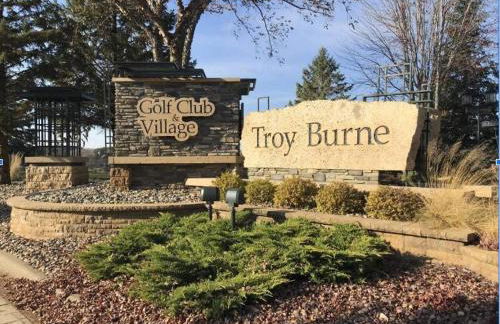 Large Recreational Retreat - Foto 29