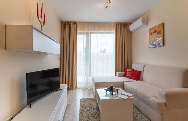 Varna South Bay Apart Complex - Photo 1