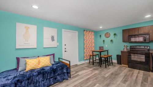 Convenient 1BR Unit Close to Shopping & Dining - Foto 3