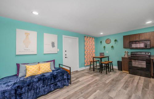 Convenient 1BR Unit Close to Shopping & Dining - Foto 3